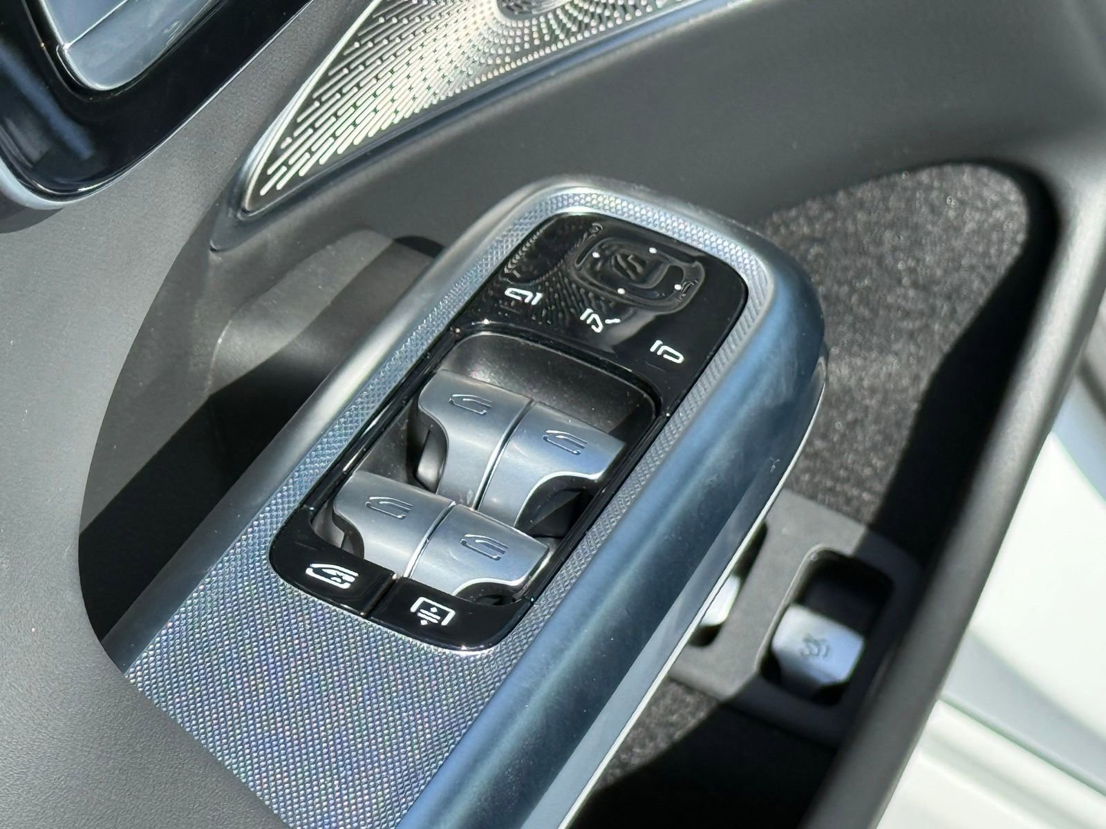 New 2026 Mercedes-Benz E 53 AMG e 4MATIC Sedan image 16