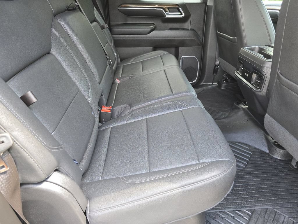 Used 2022 Chevrolet Silverado 1500 LT Trail Boss w/ LT Trail Boss Premium Package AWD/4WD image 17