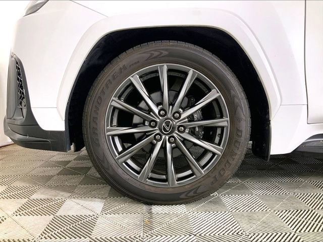 Used 2024 Lexus LX 600 F Sport AWD/4WD image 26
