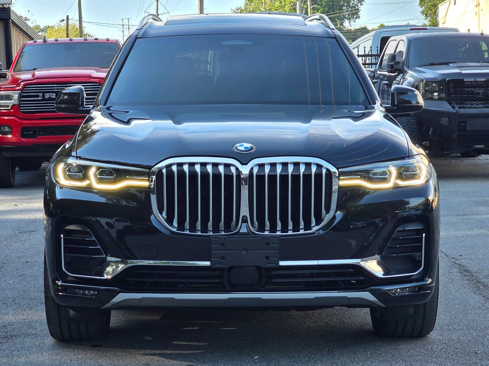 Used 2022 BMW X7 xDrive40i w/ Premium Package AWD/4WD image 10
