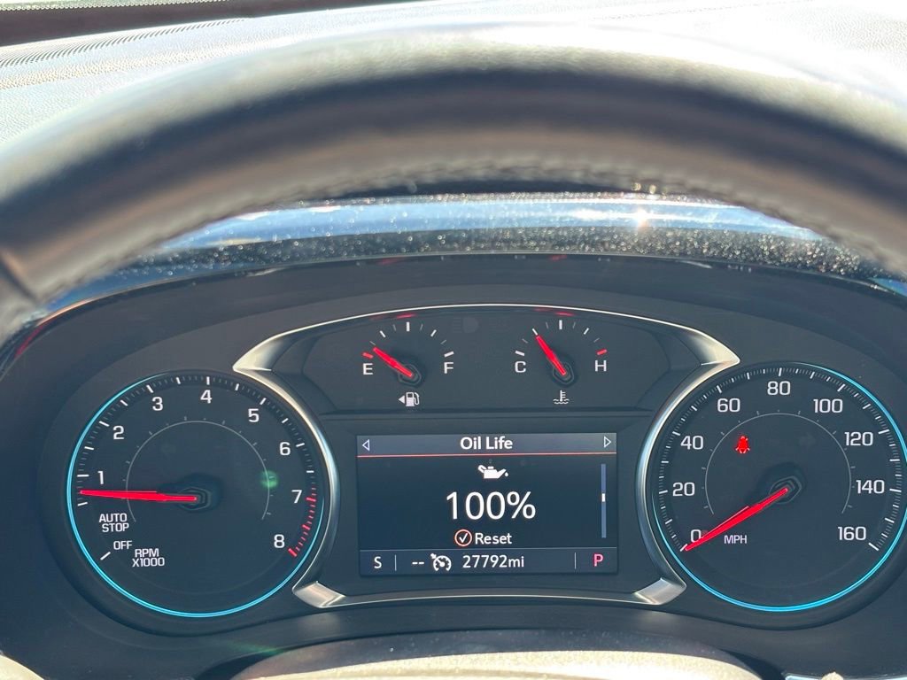 Used 2023 Chevrolet Traverse RS image 10