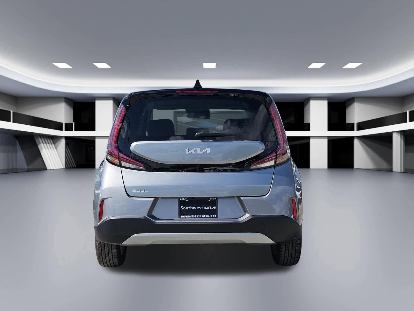 Certified 2025 Kia Soul LX FWD image 4