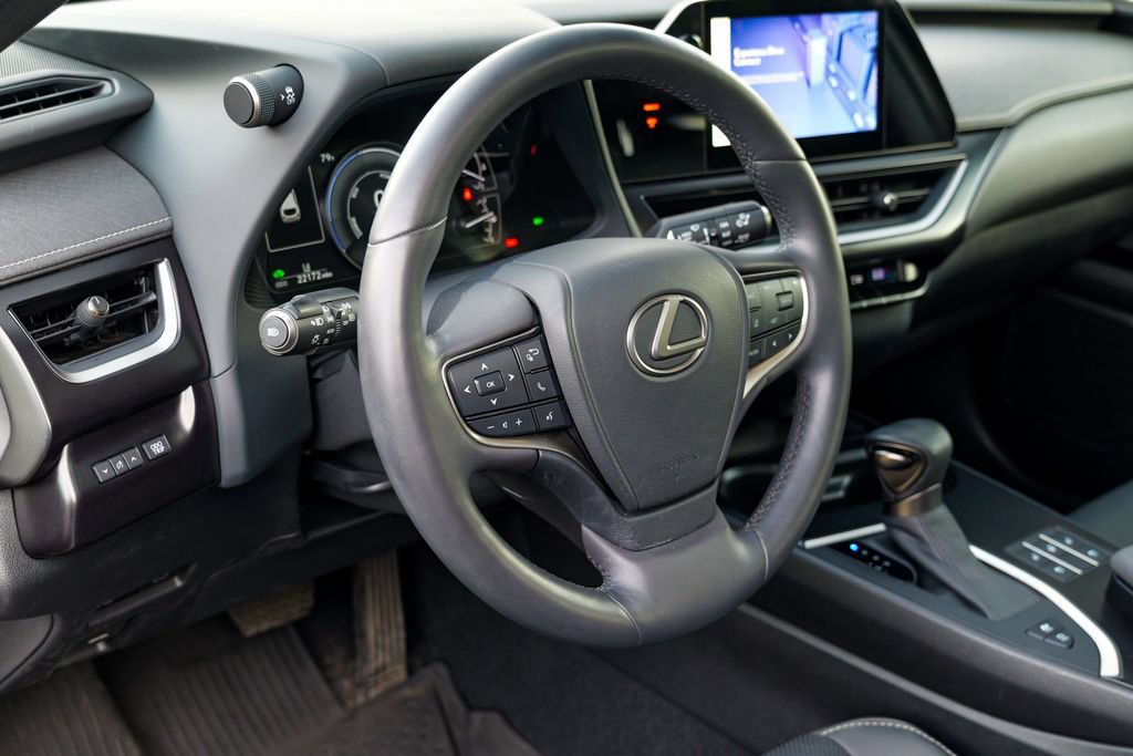 Used 2024 Lexus UX 250h F Sport AWD/4WD image 20