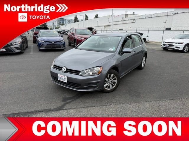 Used 2015 Volkswagen Golf SE FWD image 1