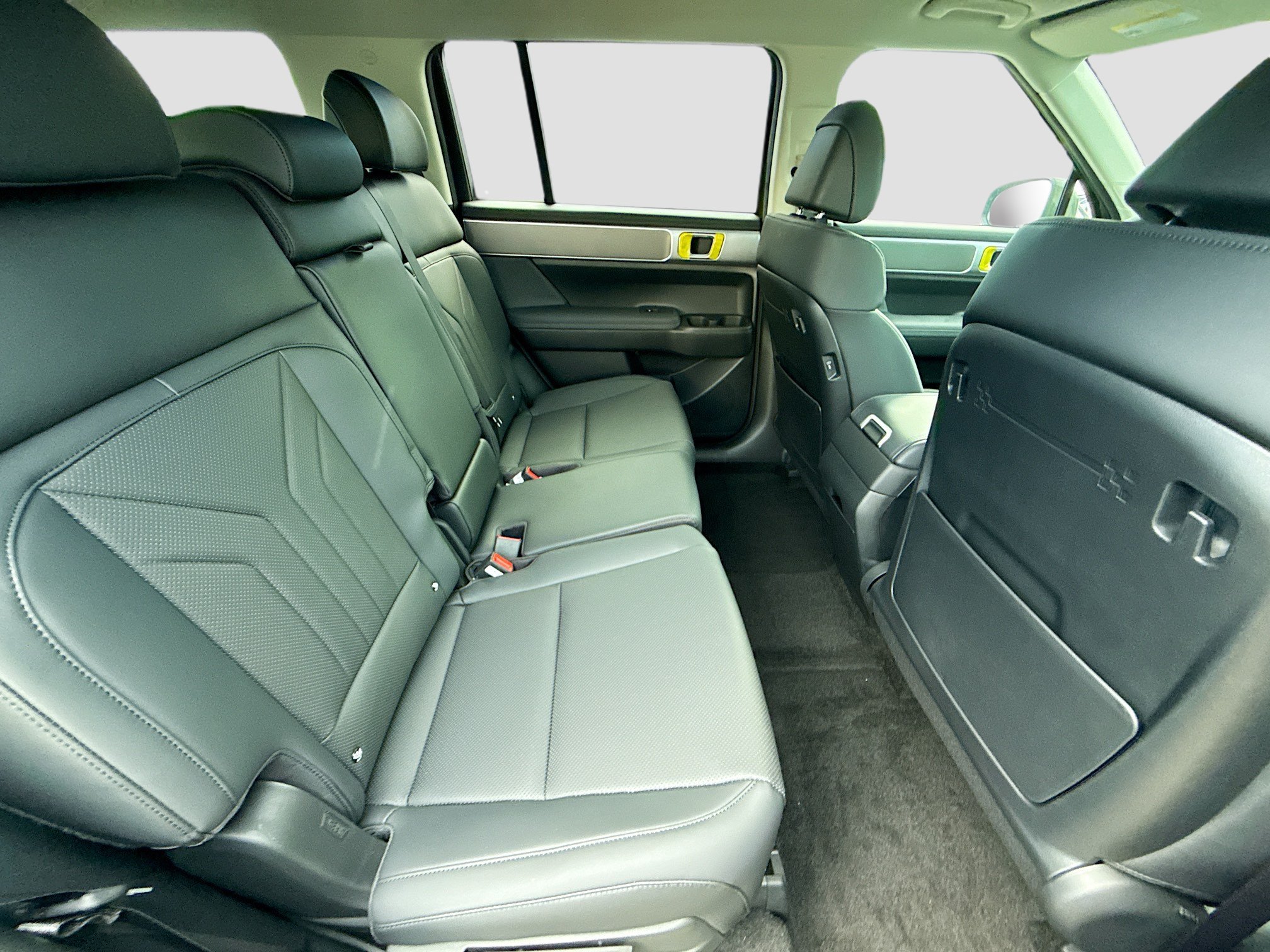New 2026 Hyundai Santa Fe SEL FWD image 19