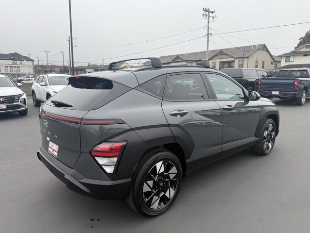 Used 2025 Hyundai Kona SEL image 5