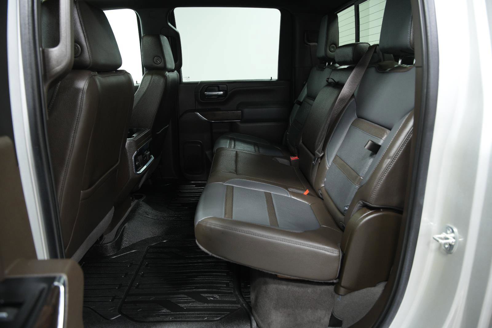 Used 2022 GMC Sierra 3500 Denali w/ Technology Package image 20