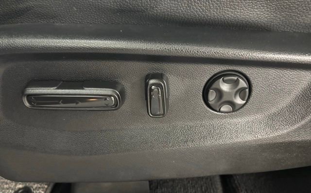 Used 2025 Honda Odyssey Elite image 24