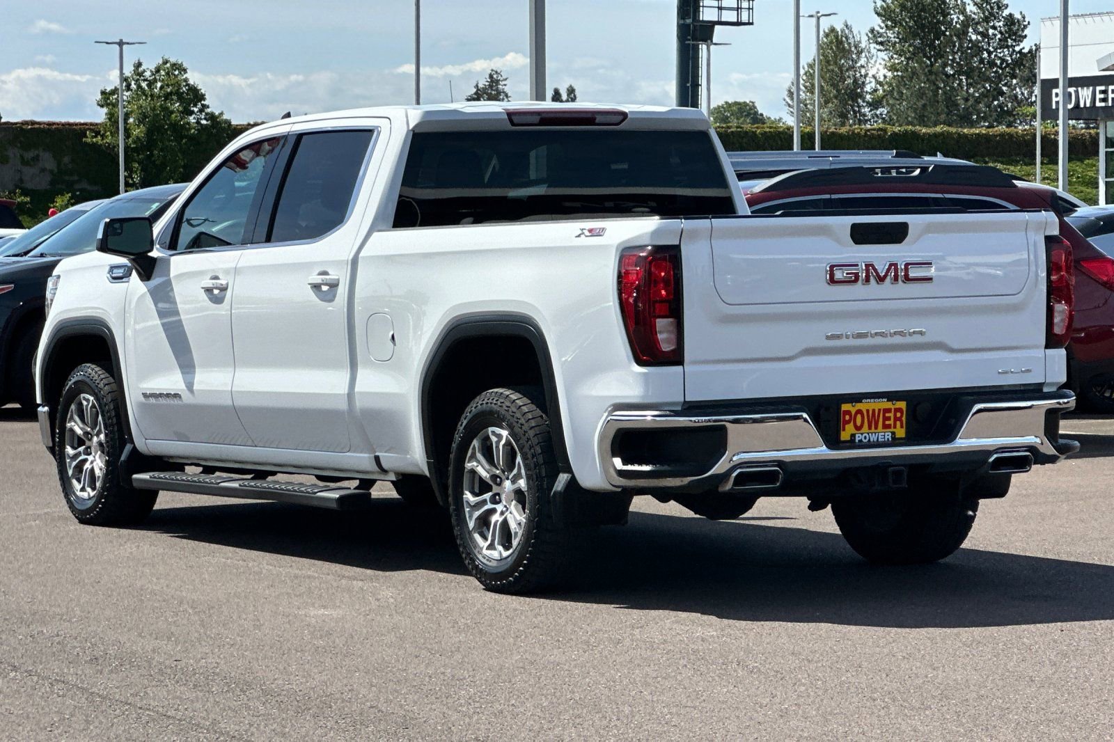 Used 2021 GMC Sierra 1500 SLE AWD/4WD image 6
