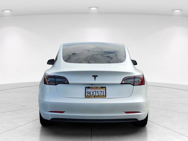 Used 2022 Tesla Model 3 RWD image 4