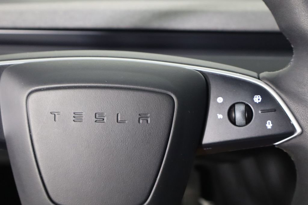 Used 2024 Tesla Model 3 Standard Range image 24