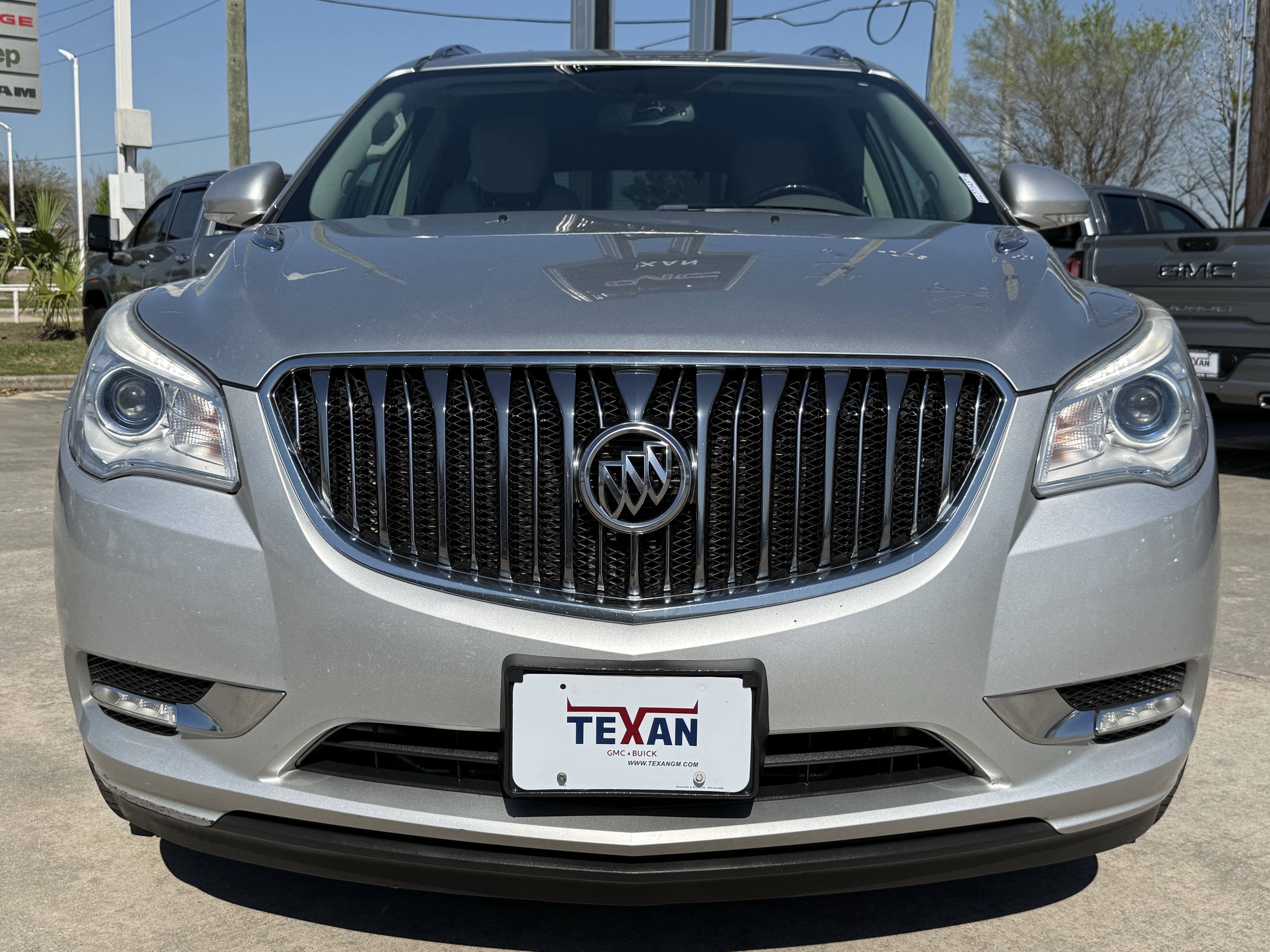 Used 2015 Buick Enclave Leather image 10
