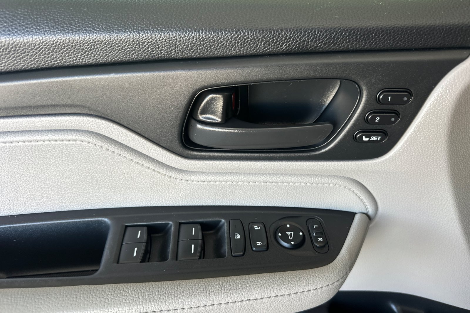 Used 2019 Honda Odyssey EX-L image 10
