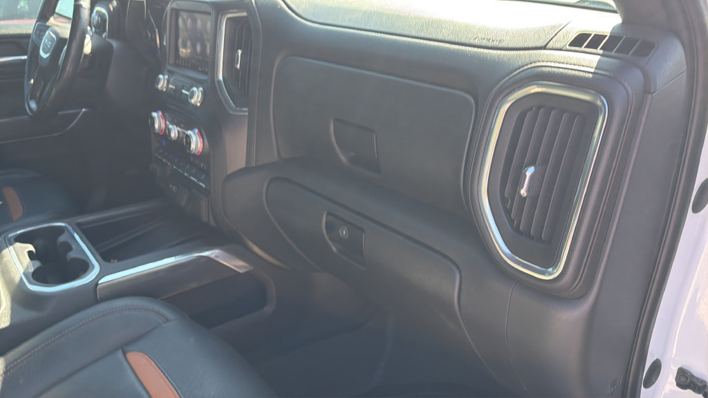 Used 2019 GMC Sierra 1500 AT4 w/ AT4 Premium Package AWD/4WD image 25