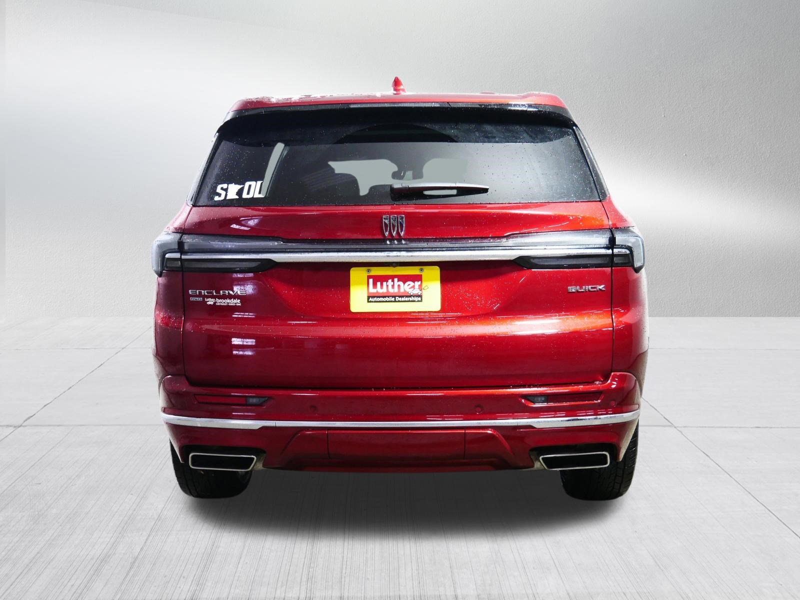 Used 2025 Buick Enclave Avenir w/ Trailering Package, 5000 lbs. image 6