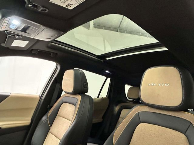 Used 2025 Chevrolet Equinox ACTIV w/ Safety and Technology Package FWD image 15