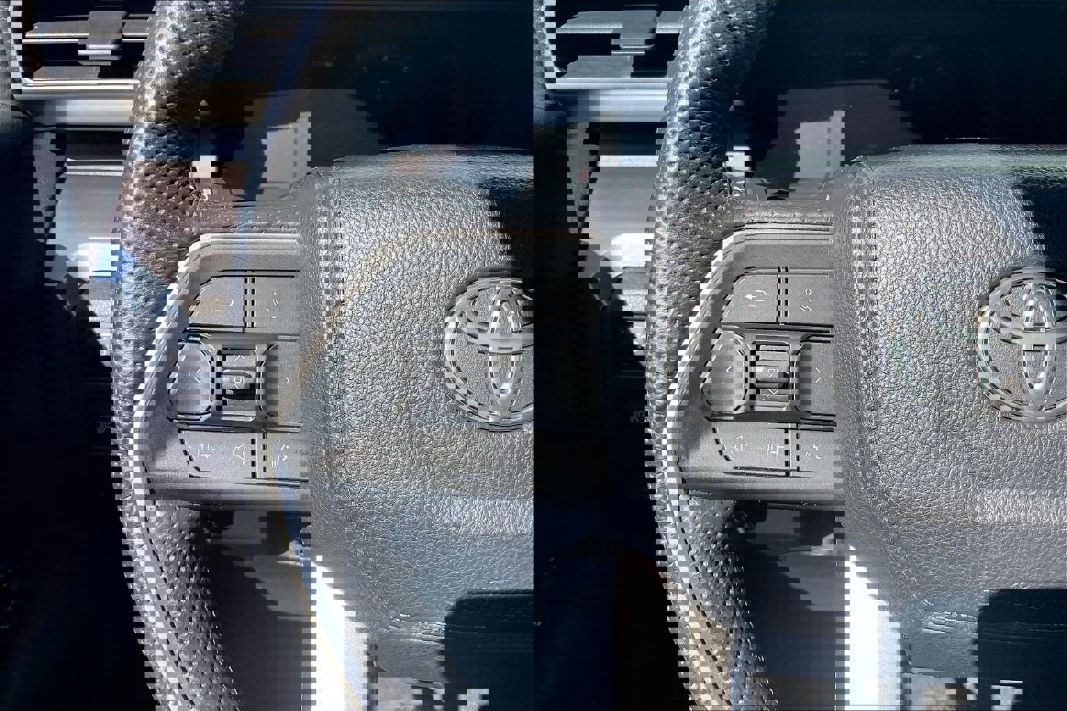 Used 2024 Toyota Tacoma SR5 image 23