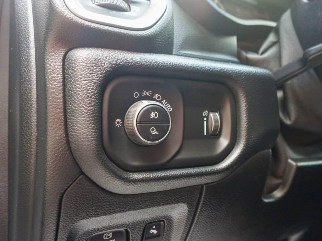 Used 2021 RAM 1500 Big Horn image 19