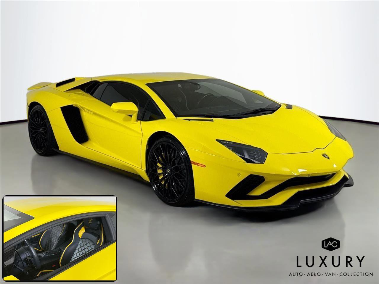 Used 2018 Lamborghini Aventador S AWD/4WD image 2