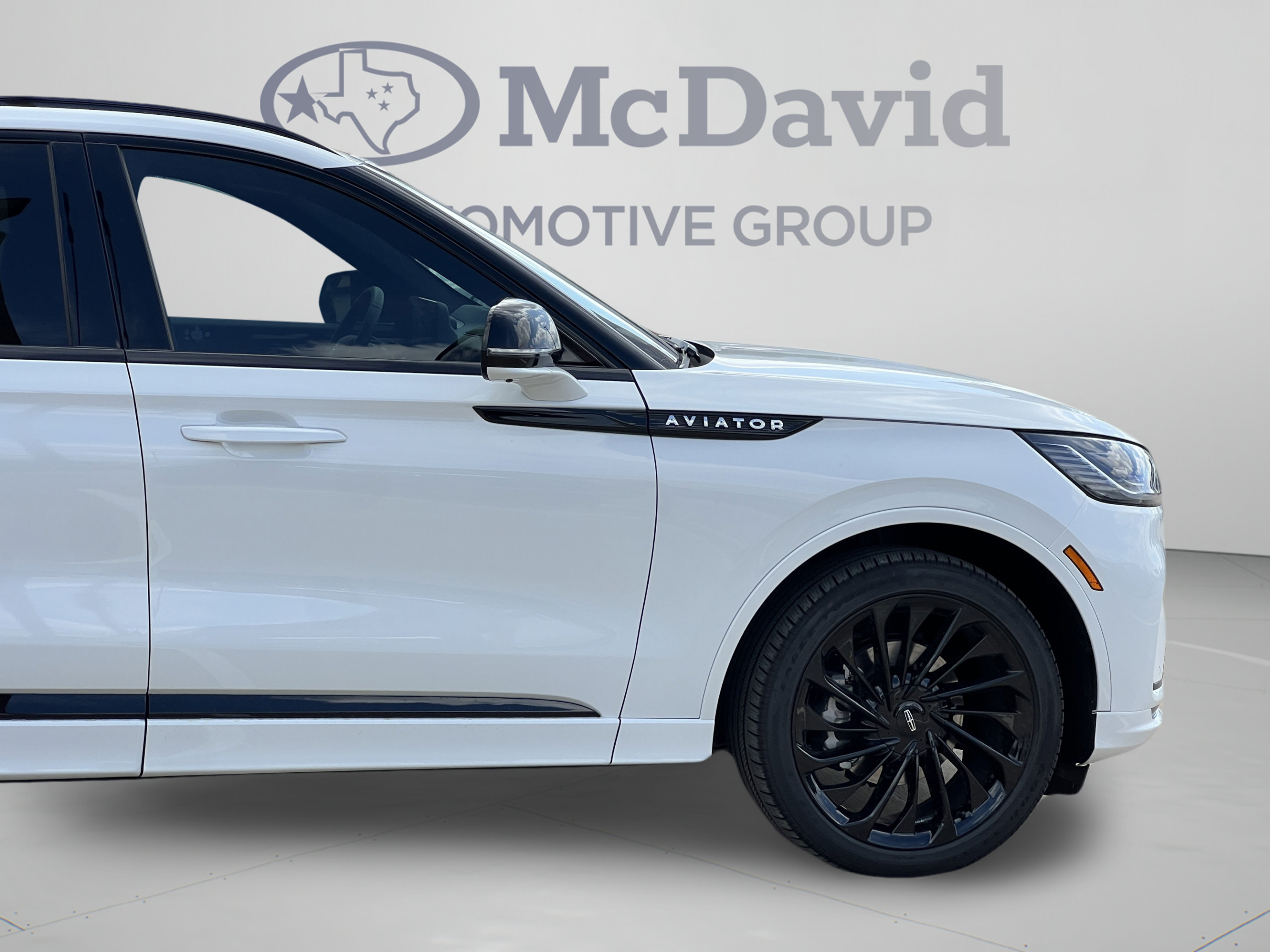 New 2027 Lincoln Aviator Reserve AWD/4WD image 12