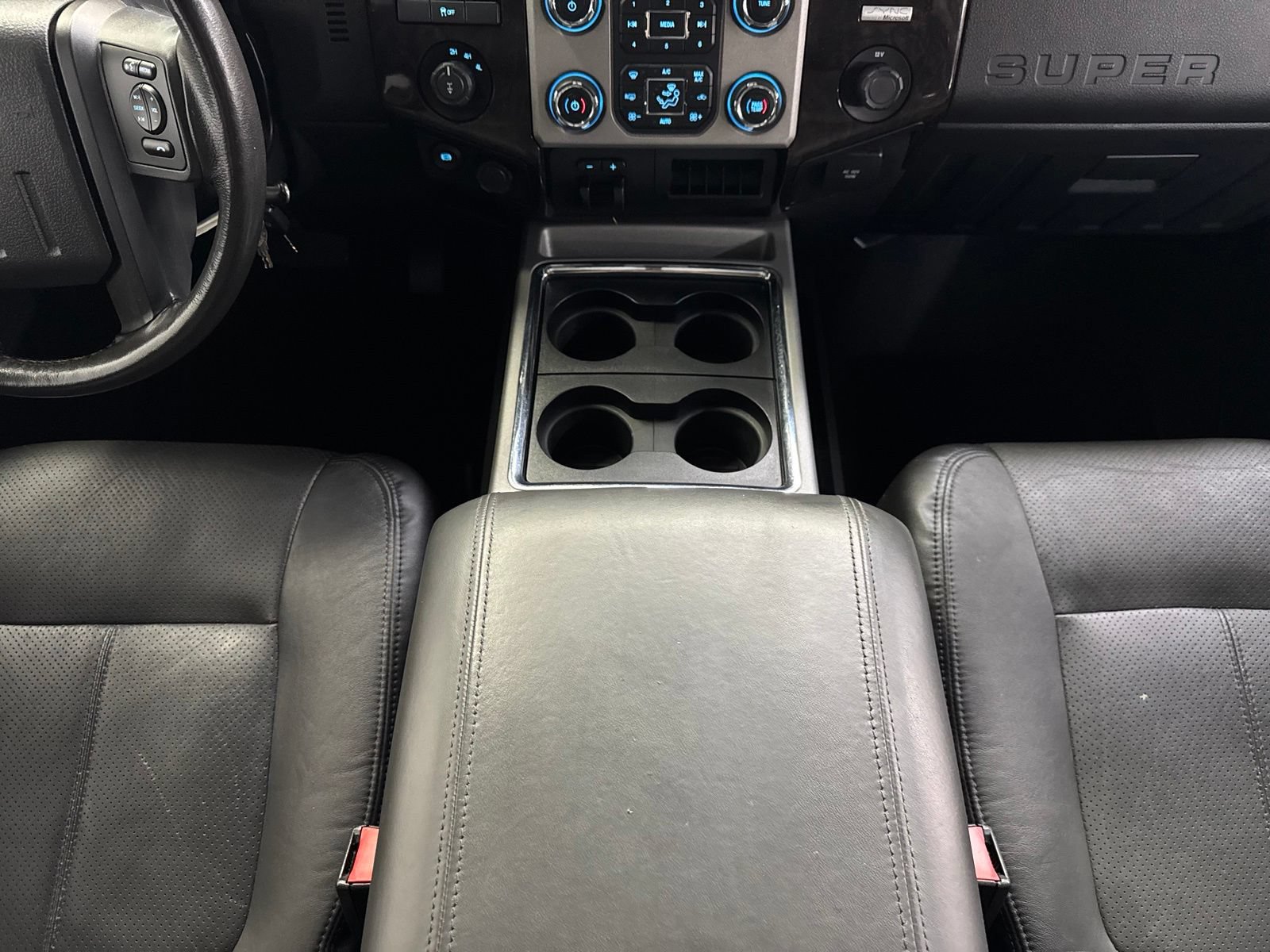 Used 2015 Ford F350 Platinum w/ Platinum Package AWD/4WD image 31