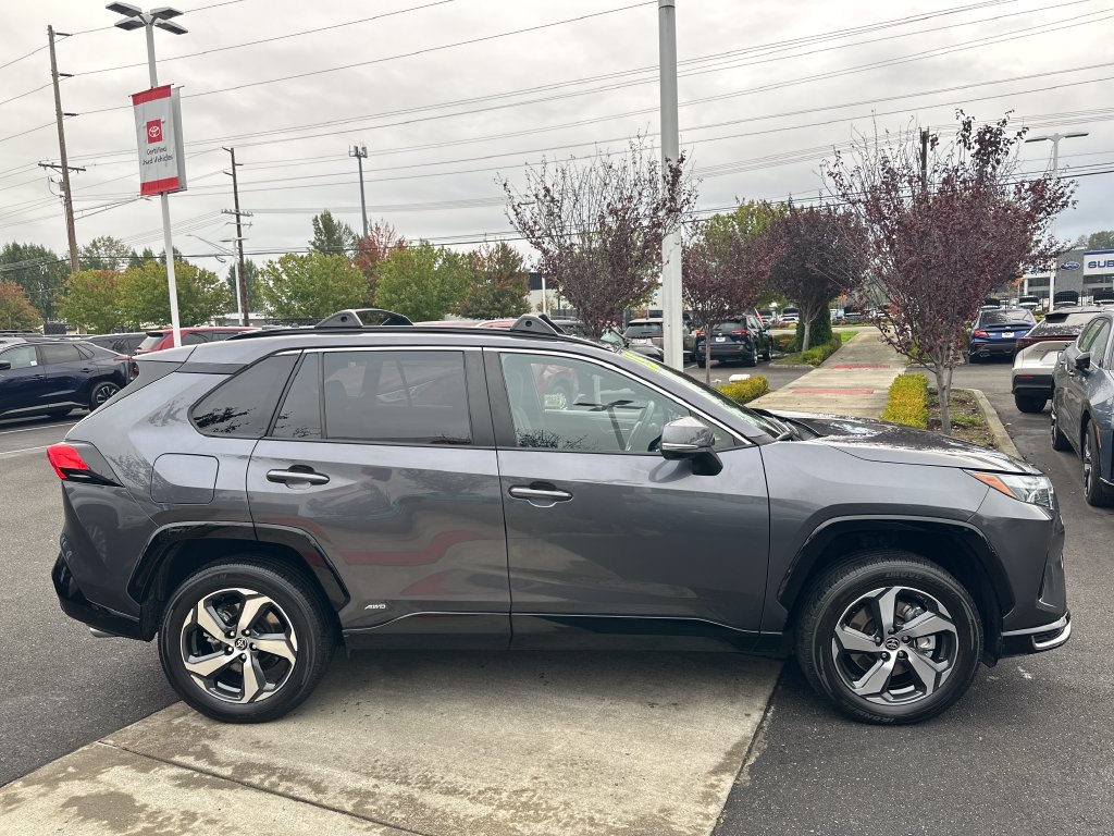 Certified 2025 Toyota RAV4 SE w/ Weather & Moonroof Package AWD/4WD image 6