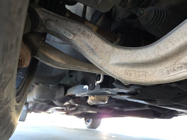 Used 2021 Ford Explorer Limited w/ Equipment Group 301A AWD/4WD image 82