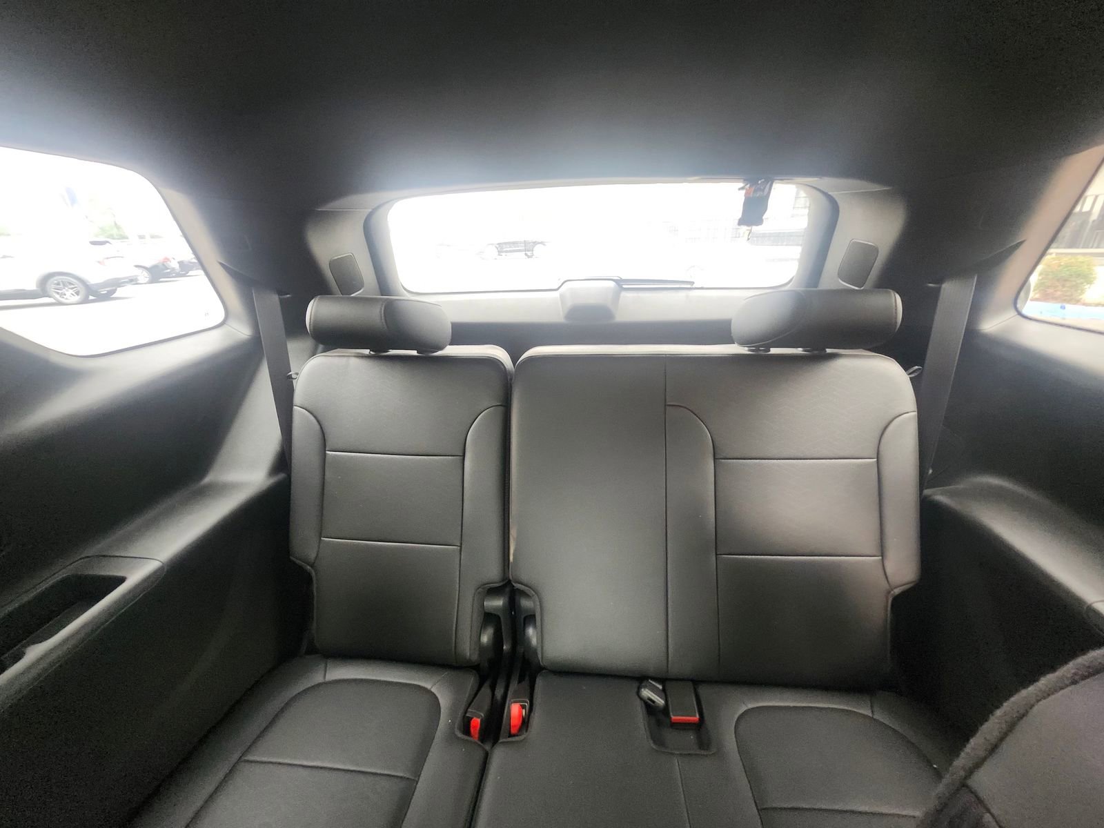 Used 2023 Chevrolet Traverse High Country FWD image 15