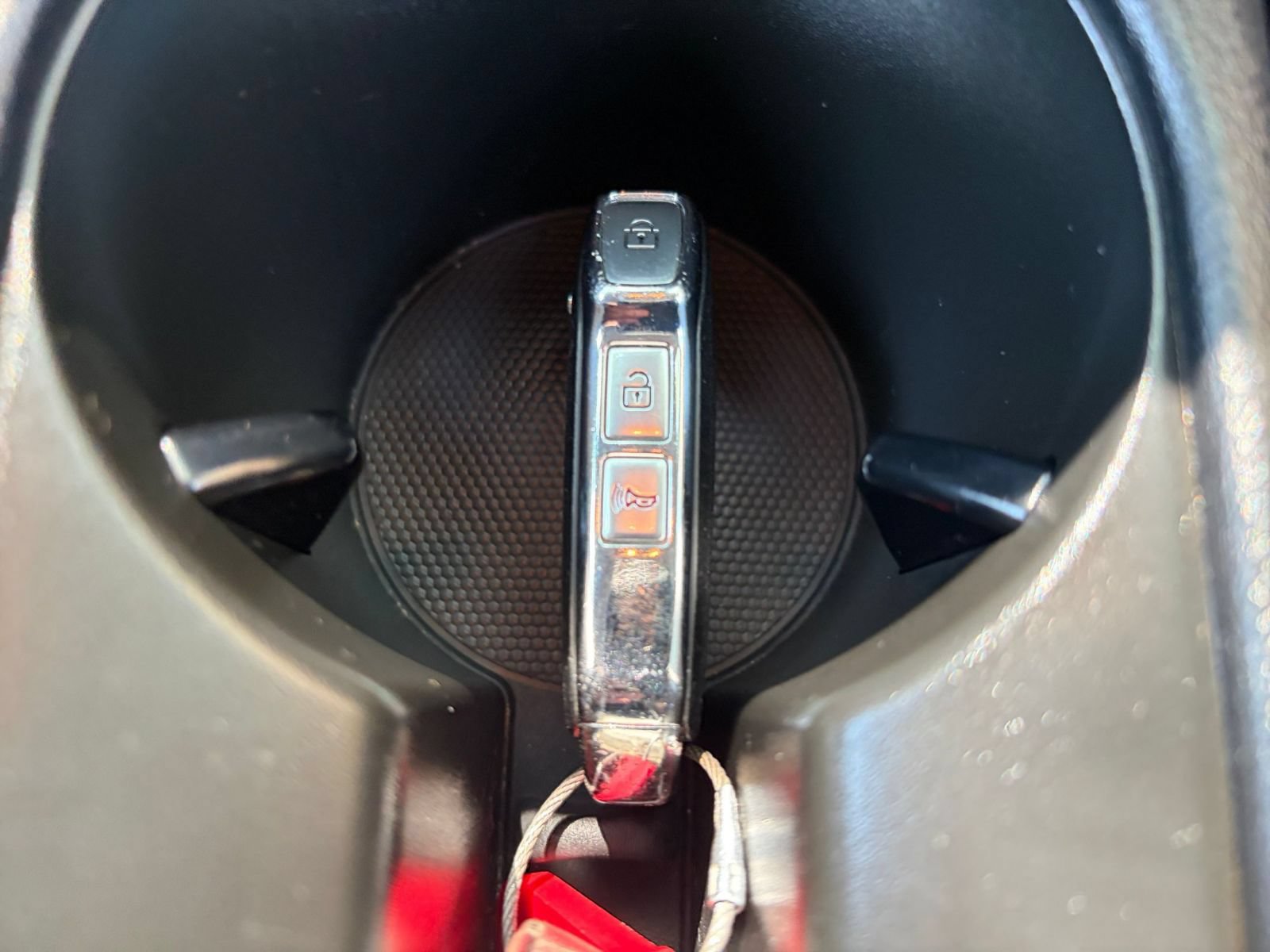 Used 2025 Kia Soul LX w/ LX Technology Package FWD image 21