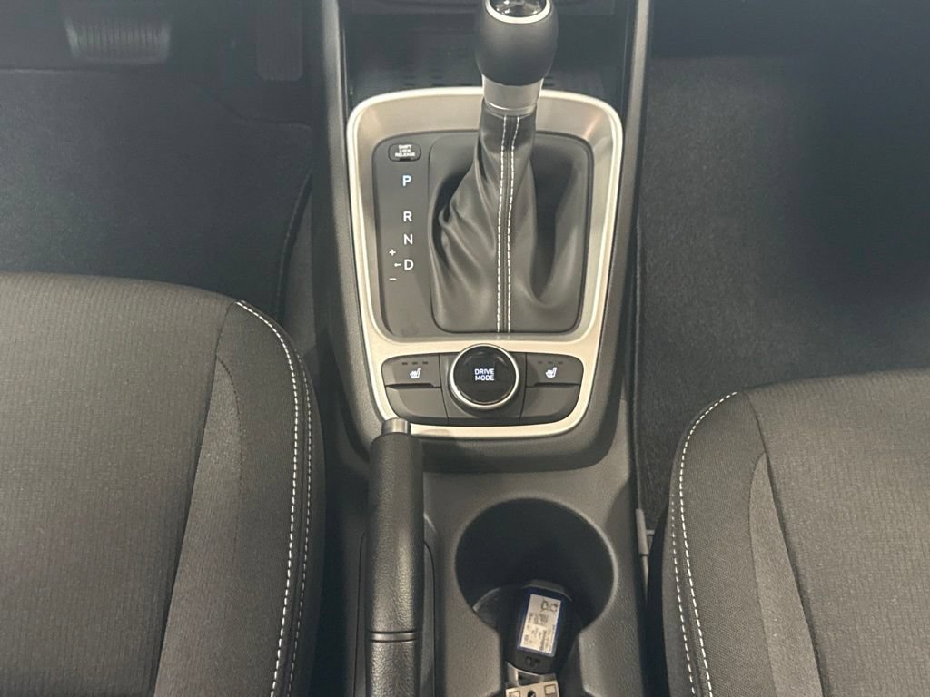 New 2026 Hyundai Venue SEL FWD image 17