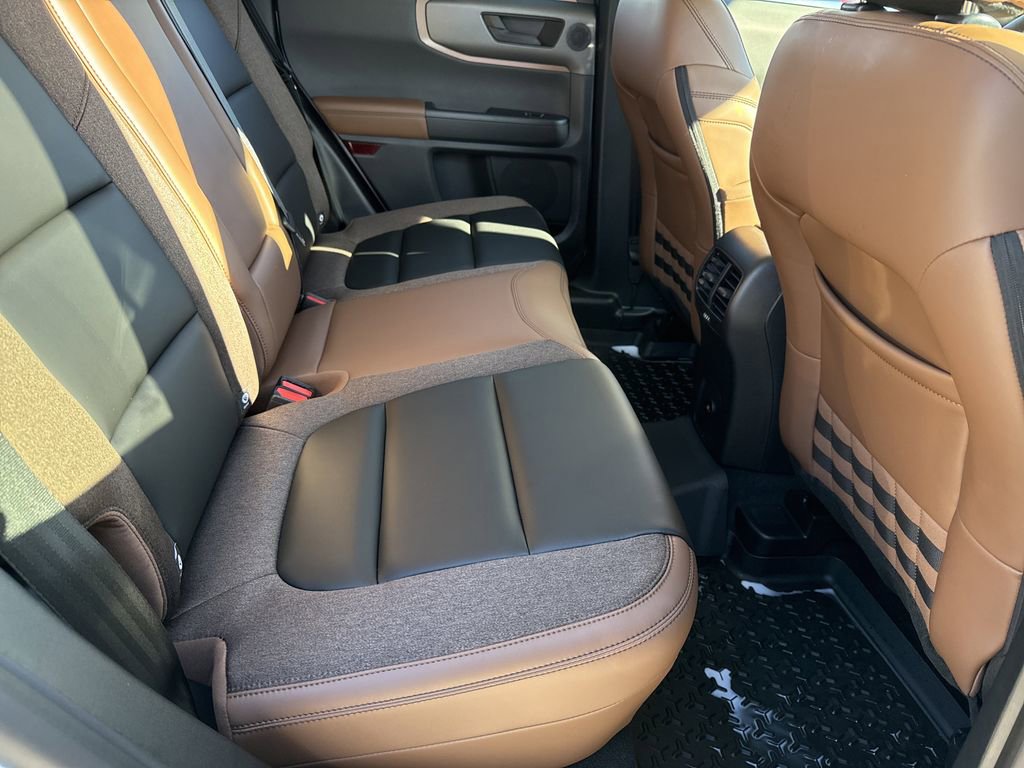 Used 2025 Ford Bronco Sport Outer Banks w/ Outer Banks Tech Package+ image 16