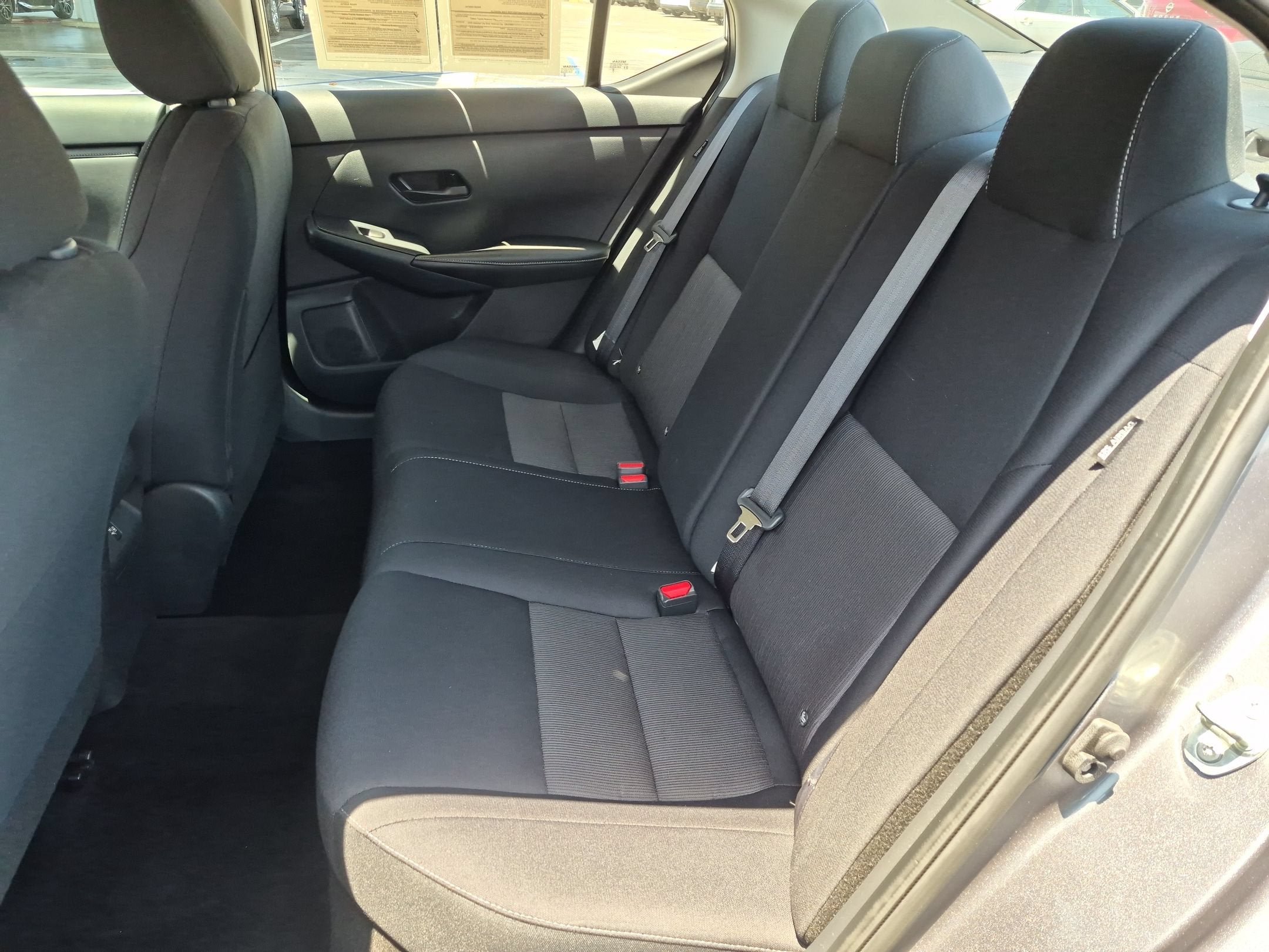 Used 2024 Nissan Sentra SV FWD image 15