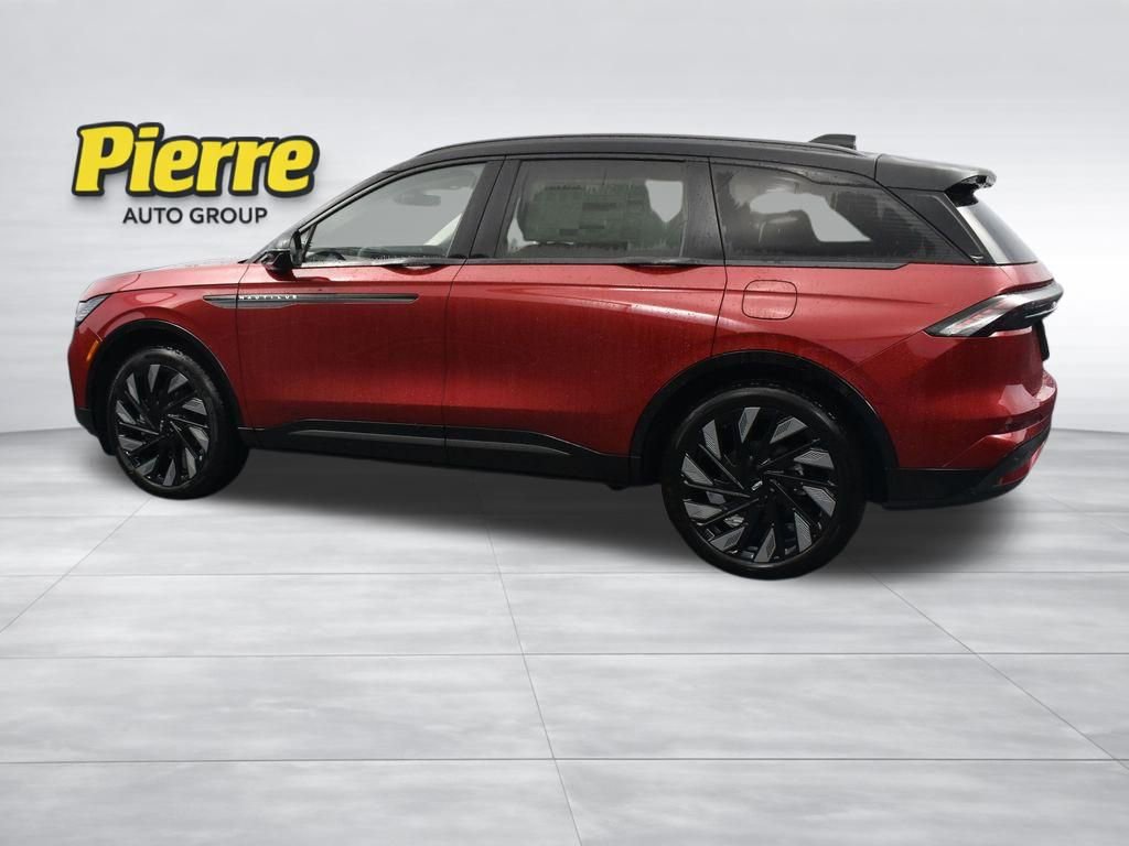 New 2026 Lincoln Nautilus Reserve image 2