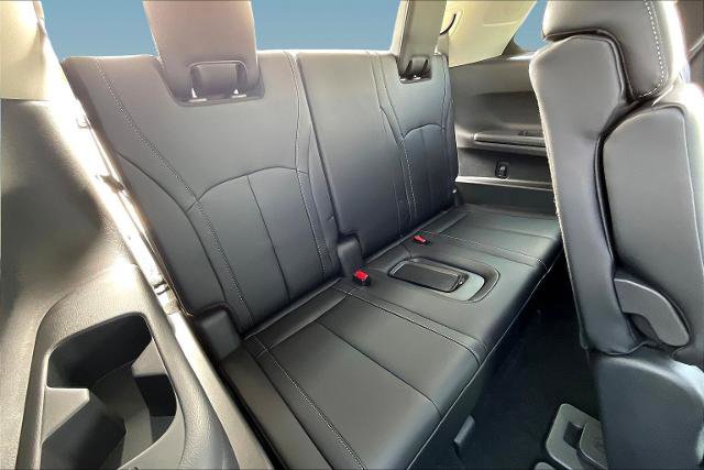 Certified 2026 INFINITI QX60 Luxe w/ Cargo Package AWD/4WD image 25