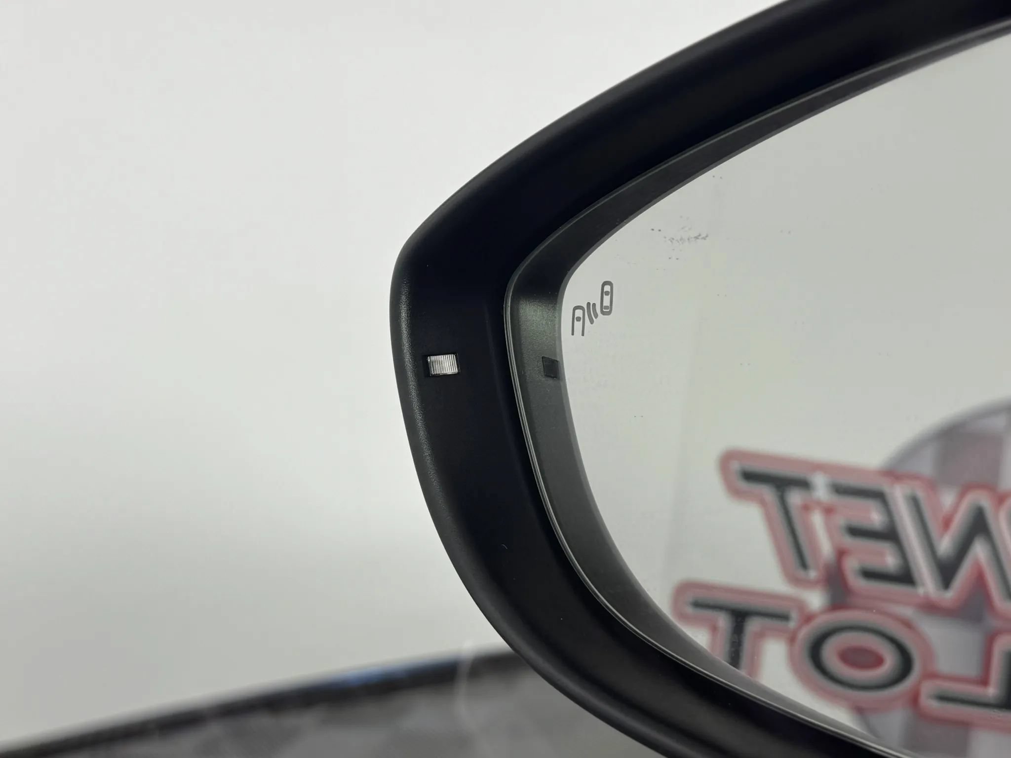 Used 2017 Volkswagen Jetta GLI FWD image 37