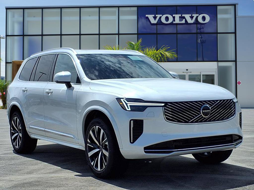 New 2026 Volvo XC90 B5 Core image 1