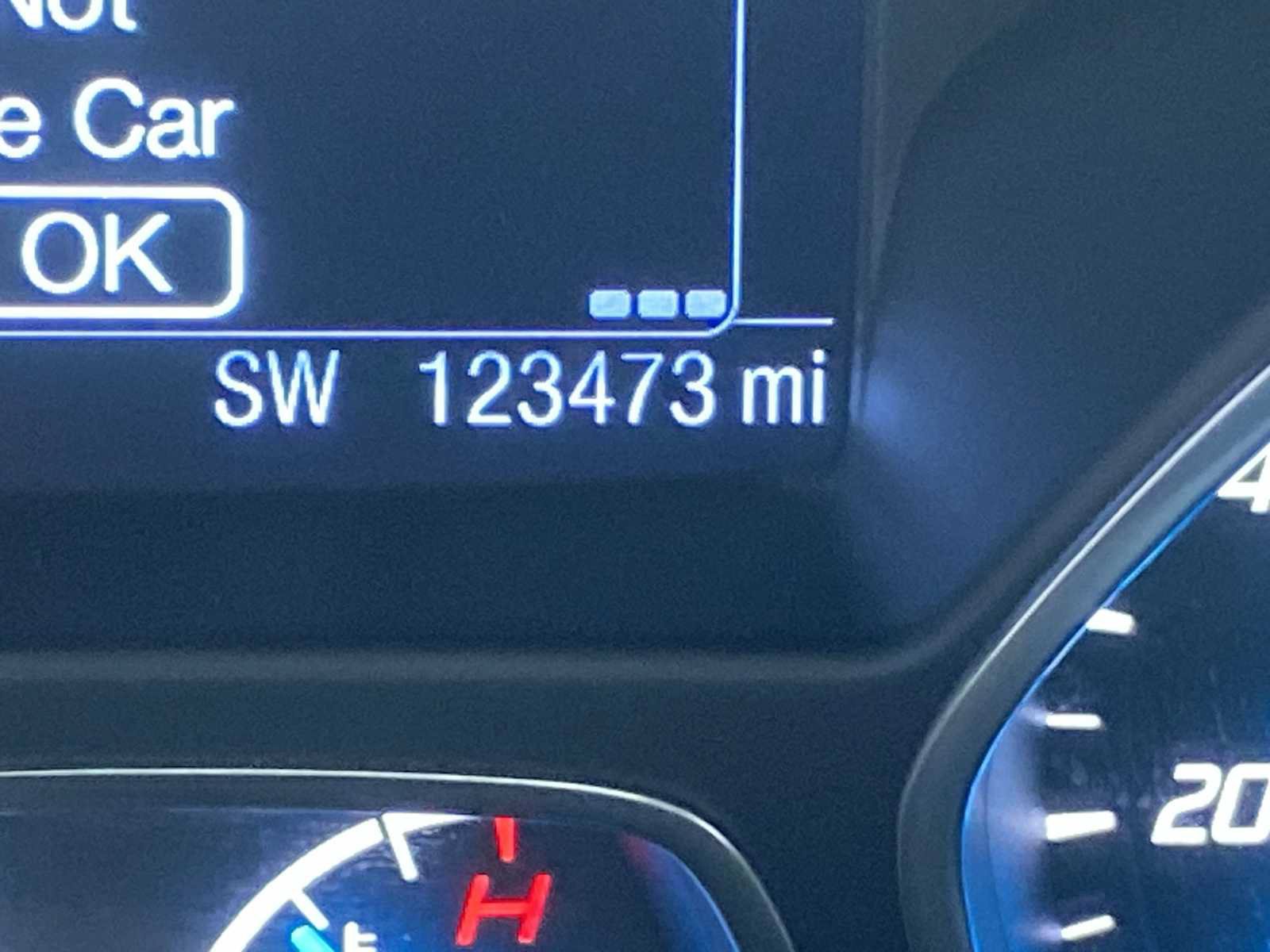 Used 2016 Ford Escape Titanium AWD/4WD image 18