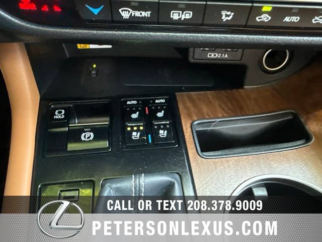 Used 2022 Lexus RX 350L Premium w/ Premium Package AWD/4WD image 15