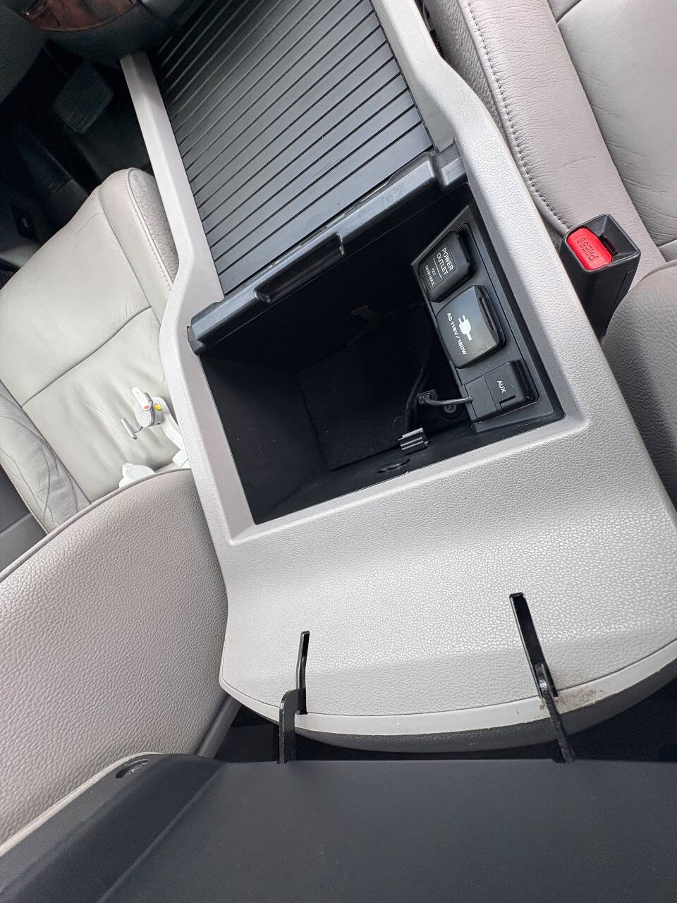 Used 2013 Honda Pilot Touring image 42