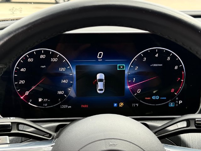 Used 2022 Mercedes-Benz C 300 Sedan image 15