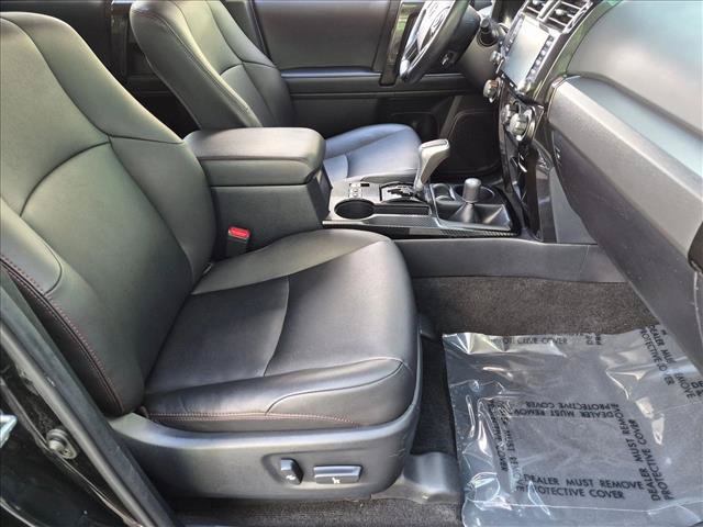 Used 2023 Toyota 4Runner TRD Off-Road Premium w/ Moonroof Package AWD/4WD image 22