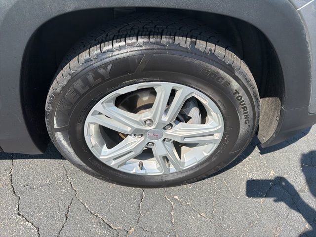 Certified 2024 GMC Terrain SLE w/ Driver Convenience Package FWD image 7