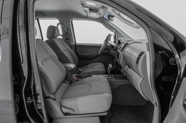 Used 2008 Nissan Frontier SE w/ SE Value Truck Pkg image 28