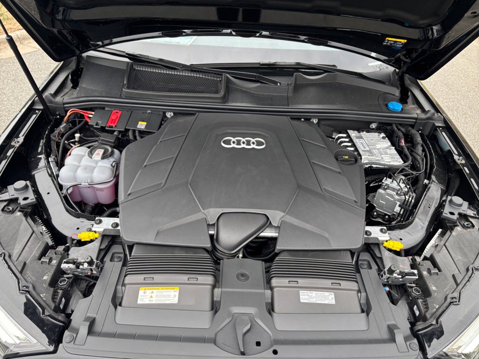 New 2026 Audi Q7 3.0T Premium Plus image 16