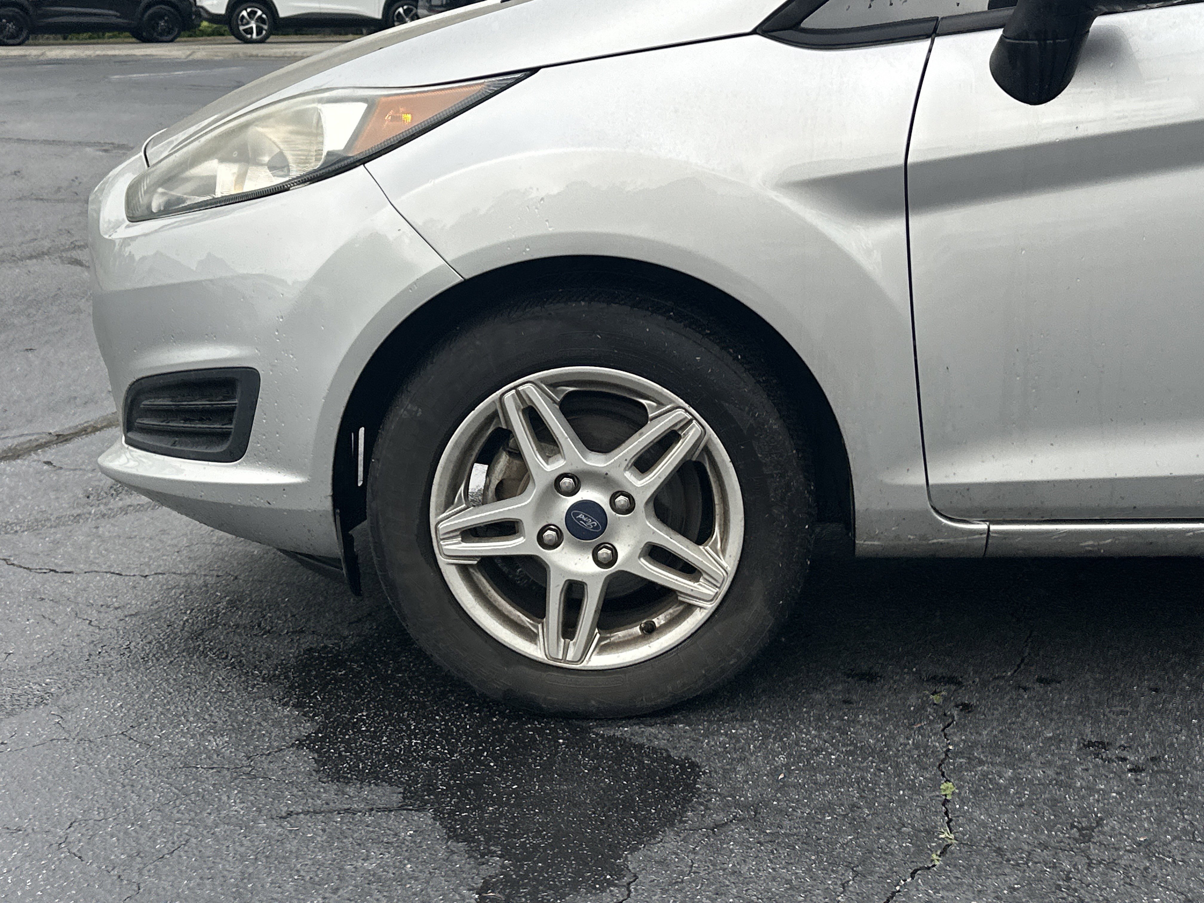 Used 2018 Ford Fiesta SE FWD image 7
