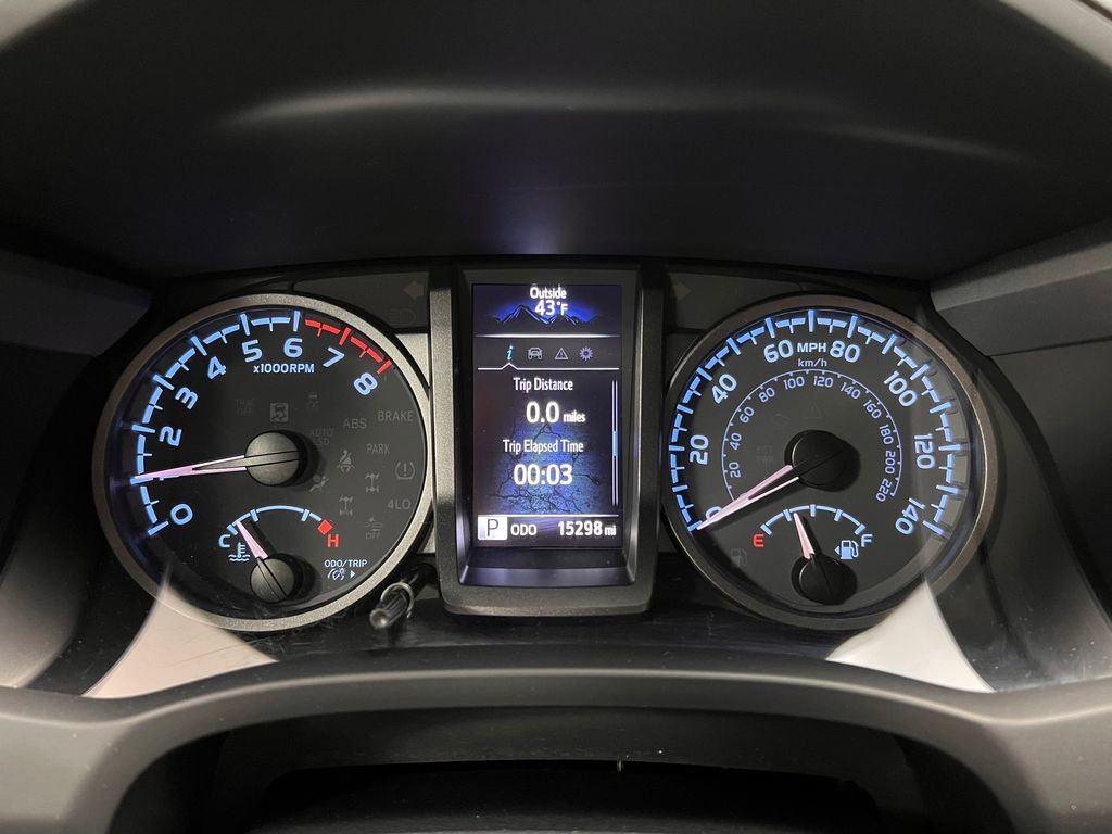 Used 2023 Toyota Tacoma TRD Sport AWD/4WD image 8