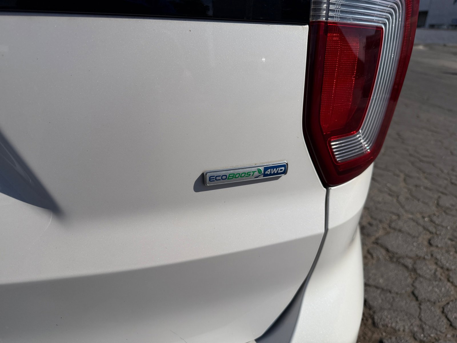 Used 2017 Ford Explorer Sport w/ Equipment Group 401A AWD/4WD image 30