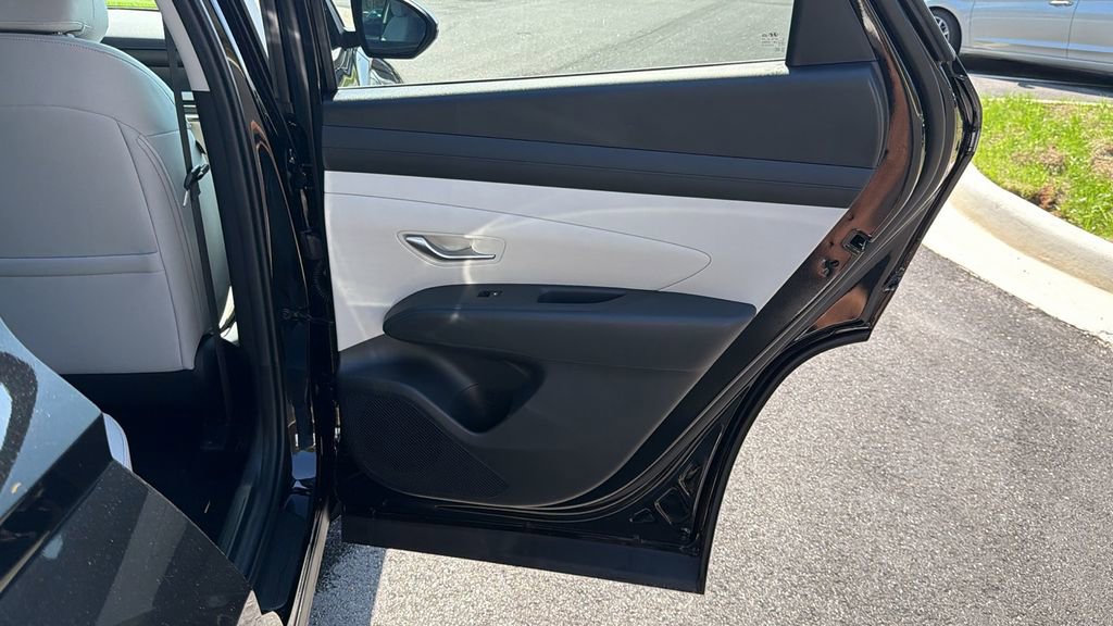 New 2026 Hyundai Tucson SEL image 17