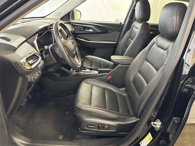 Certified 2021 Chevrolet TrailBlazer LT w/ Premium Seating Package image 10