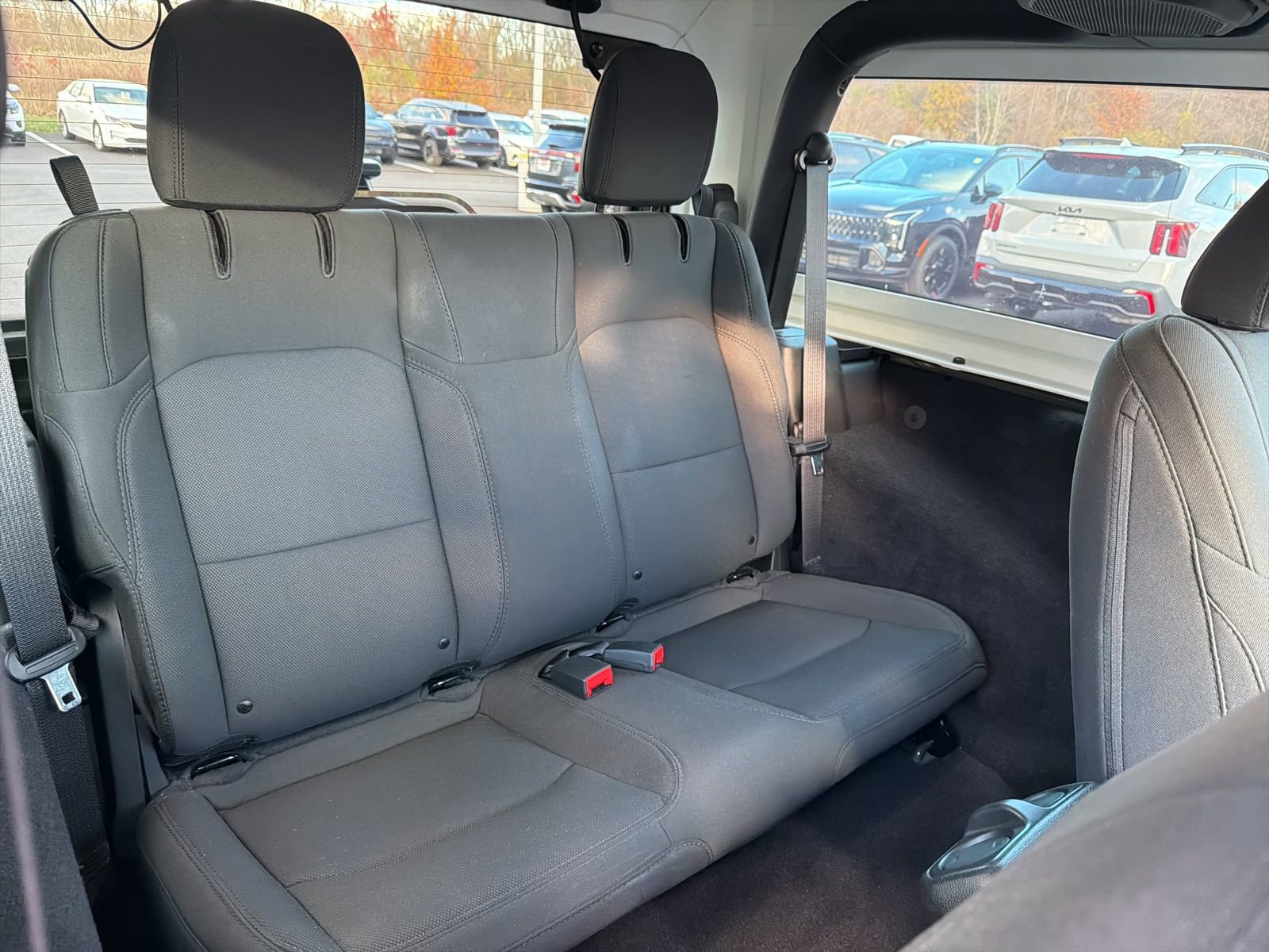 Used 2021 Jeep Wrangler Sport S image 19